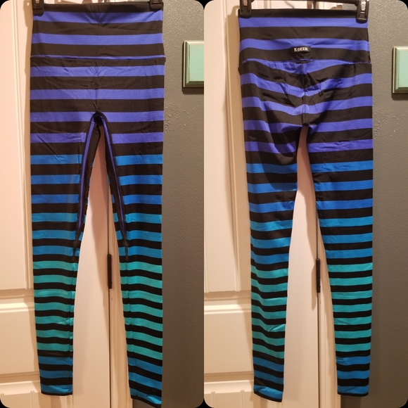 K Deer Signiture Stripe Leggings - Picture 1 of 1